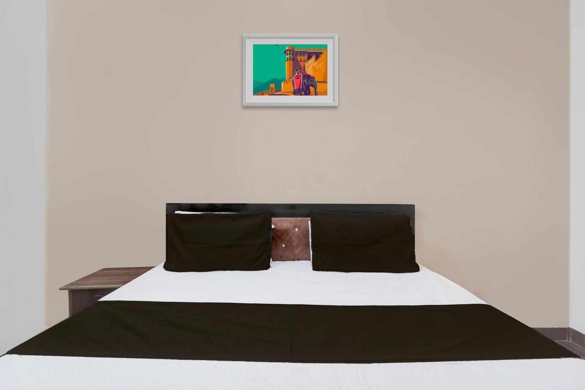 Oyo Hotel Maharaja Palace Meerut Dış mekan fotoğraf