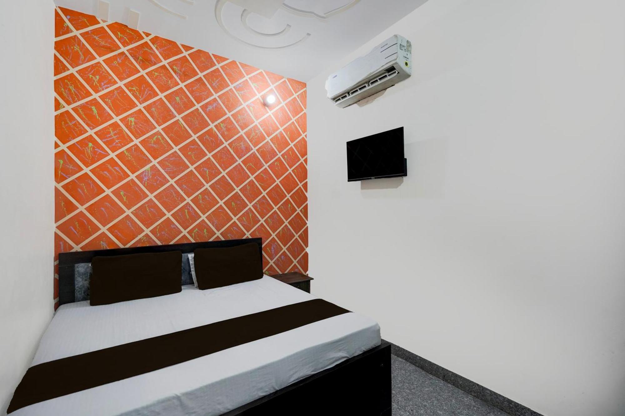 Oyo Hotel Maharaja Palace Meerut Dış mekan fotoğraf